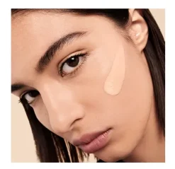 All Hours Foundation Bases De Maquillaje