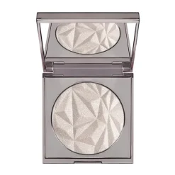 Artic Illusion Iluminador*CATRICE Best