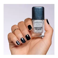 Broken Glass Top Coat*CATRICE