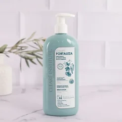 Sale CLEARÉ INSTITUTE Champú Fortaleza