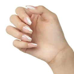 Classy Nails*KISS New