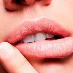 Online Cremesheen Lipstick Pintalabios