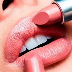 Online Cremesheen Lipstick Pintalabios