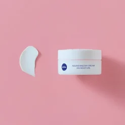 Cuidado De Dia Nutritivo*NIVEA Outlet