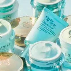 Daywear Multi-Protection Antioxidant Sheer Tint Release Moisturiser*ESTEE LAUDER New