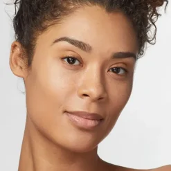 Double Wear Stay-In-Place Oil-Control SPF 10*ESTEE LAUDER Clearance