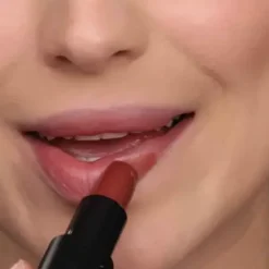 Explicit Lipstick Pintalabios