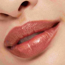 Frost Lipstick Holiday Edition*MAC COSMETICS