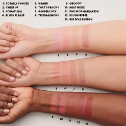 Glow Play Cushiony Blush*MAC COSMETICS