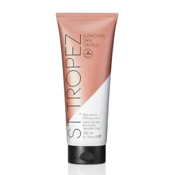 Hot ST TROPEZ Gradual Tan Daily Tinted