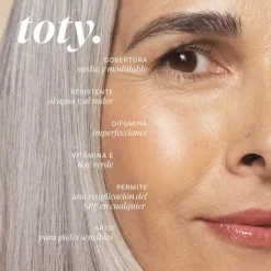 Ilumina CC Creamy Compact*SOFIA VERGARA TOTY Best