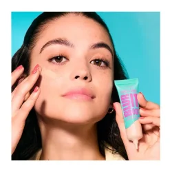 New Kind And Free Blur It Out Foundation Bases De Maquillaje