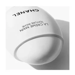 Hot CHANEL La Crème Main Textue Riche
