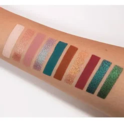 Hot Livin By Ratolina Sombras De Ojos