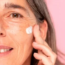 FRESHLY COSMETICS Lotus Radiance Dark Spot Treatment