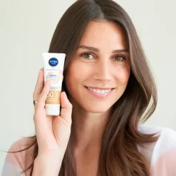 Luminous 630 Fluido Anti-Manchas SPF50*NIVEA New