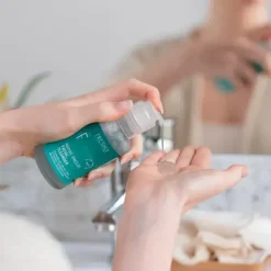 Sale FRESHLY COSMETICS Marine Breeze Facial Cleanser