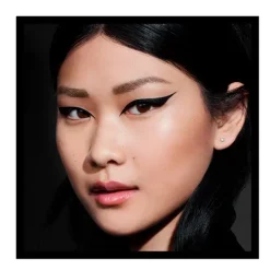 New Masterpiece Liquid Liner Delineadores De Ojos