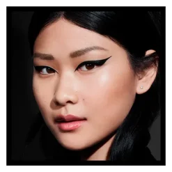 New Masterpiece Liquid Liner Delineadores De Ojos