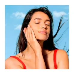 Clearance Sun Fluido Ligero Alta Protección Spf 50 Corporal