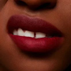 Powder Kiss Liquid Lipcolour*MAC COSMETICS