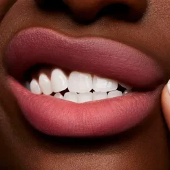 Powder Kiss Liquid Lipcolour*MAC COSMETICS