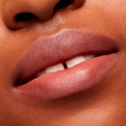 Powder Kiss Velvet Blur*MAC COSMETICS Clearance