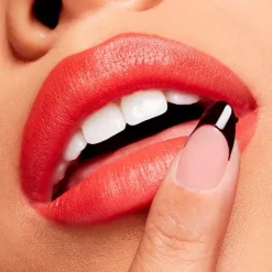 Powder Kiss Velvet Blur*MAC COSMETICS Clearance