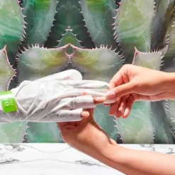 Online OPI Prospa Moisturizing Gloves