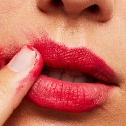 Hot Retro Matte Lipstick Pintalabios