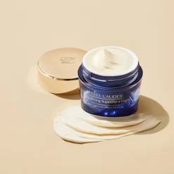 Revitalizing Supreme+ Night*ESTEE LAUDER Hot