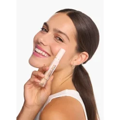 Skin Silk Brightener & Concealer*REVOLUTION Clearance