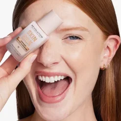 New Skin Silk Luminous Serum Foundation Bases De Maquillaje