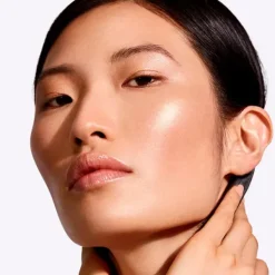 Strobe Cream*MAC COSMETICS