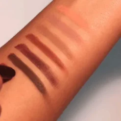 Total Seduction Eyeshadow Stick*NARS Hot