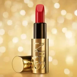Hot Ultimate Luxury Explicit Lipstick Holiday Edition Pintalabios